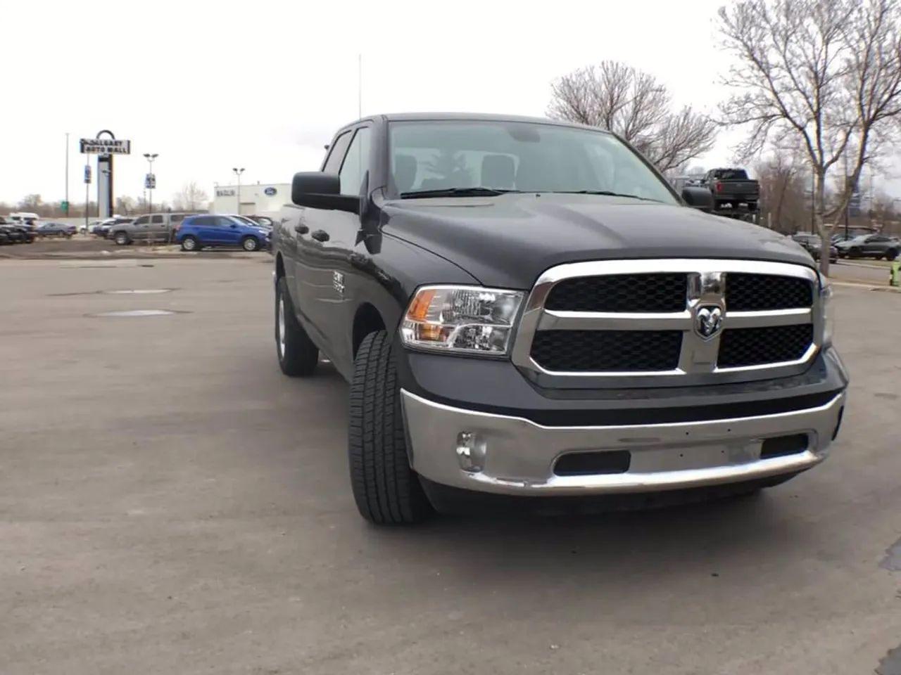 2021 Ram 1500 Classic -3