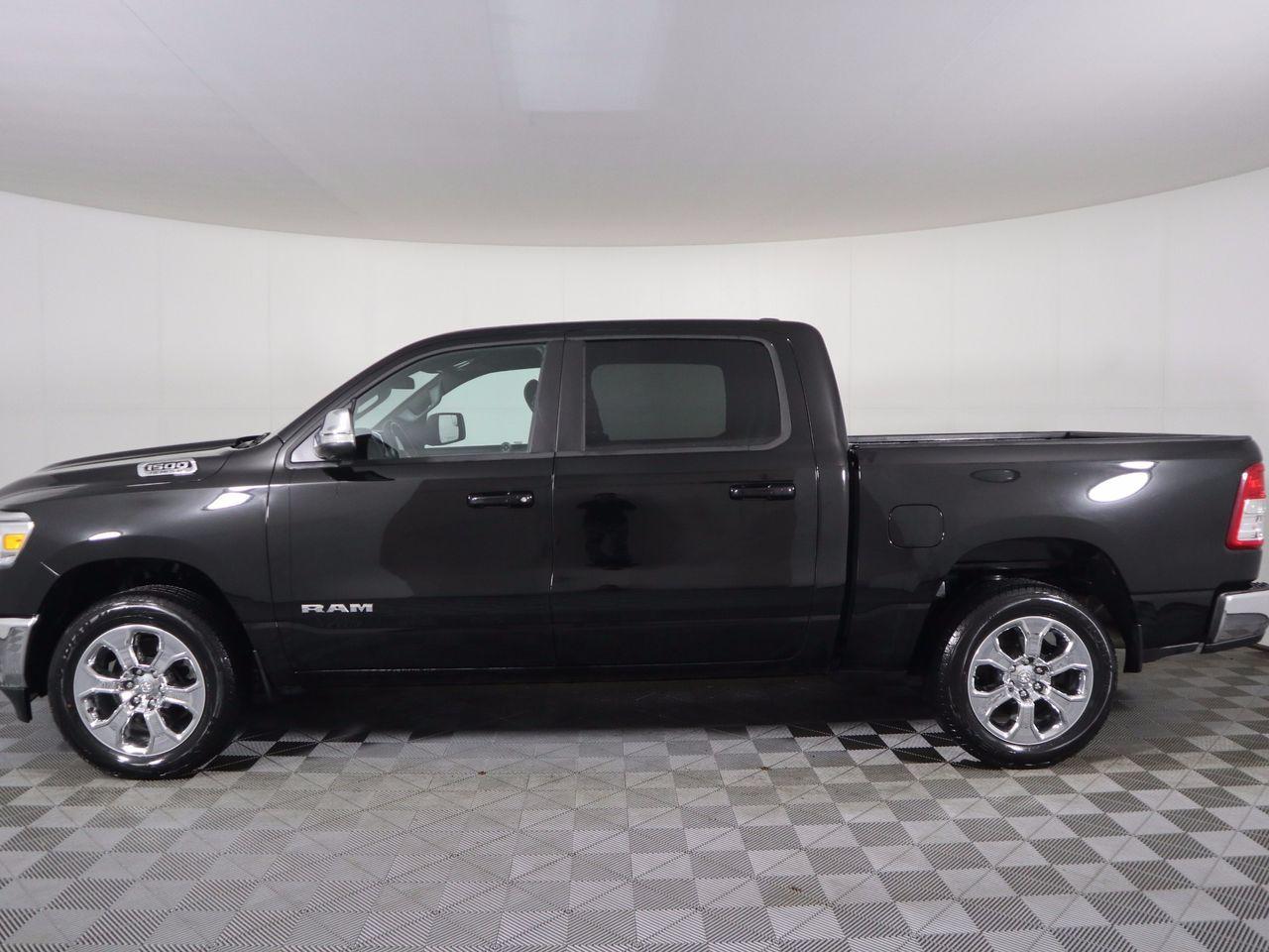 2021 Ram 1500 Big Horn-3