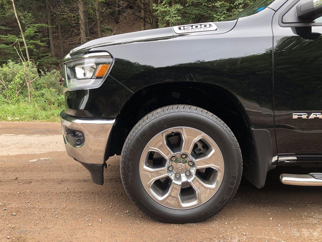 2021 Ram 1500 Big Horn-4