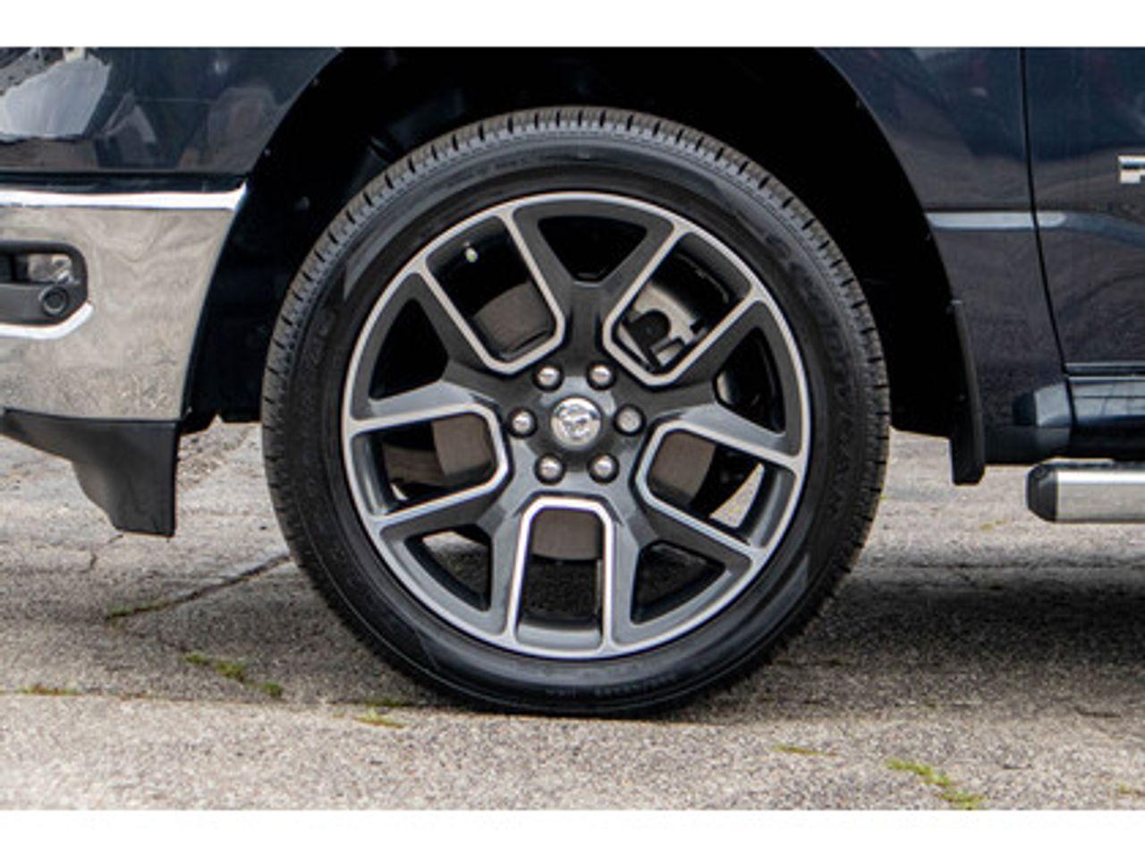 2021 Ram 1500 Big Horn-4