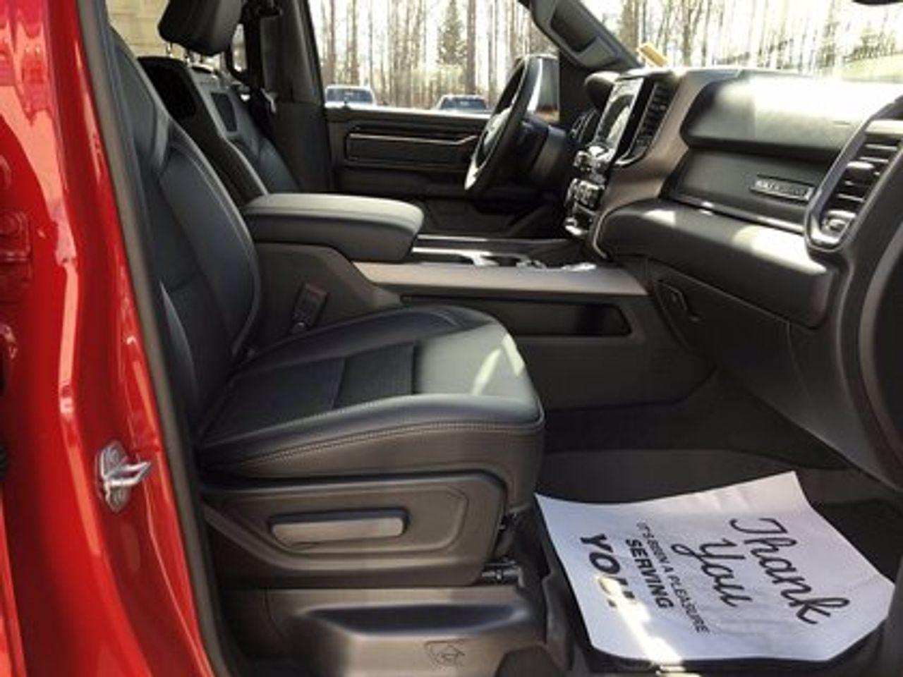 2021 Ram 1500 Big Horn-3