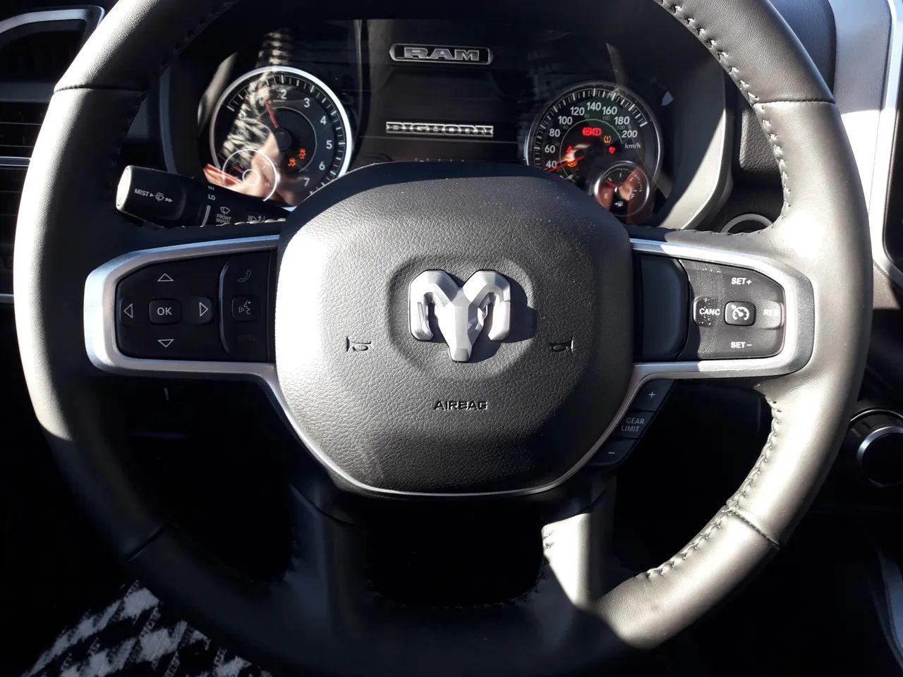 2021 Ram 1500 Big Horn-4