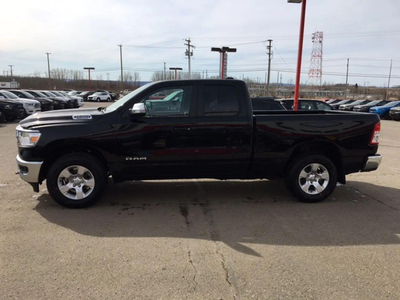 2021 Ram 1500 Big Horn-4