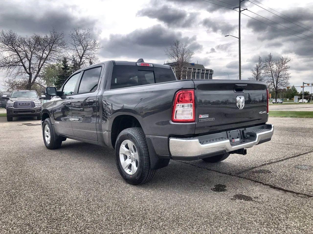 2021 Ram 1500 Big Horn-3