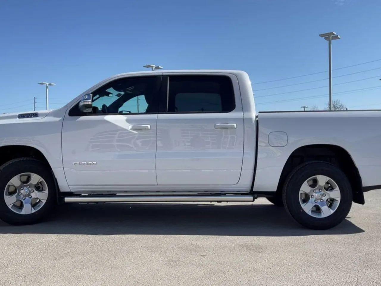2021 Ram 1500 Big Horn-4
