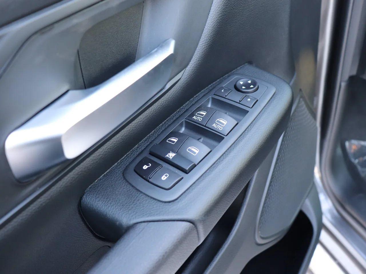 2021 Ram 1500 -3
