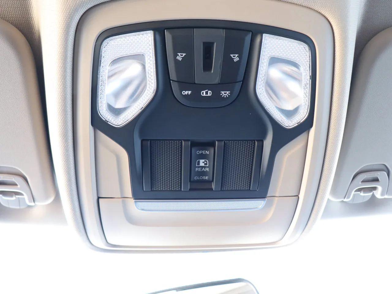 2021 Ram 1500 -4