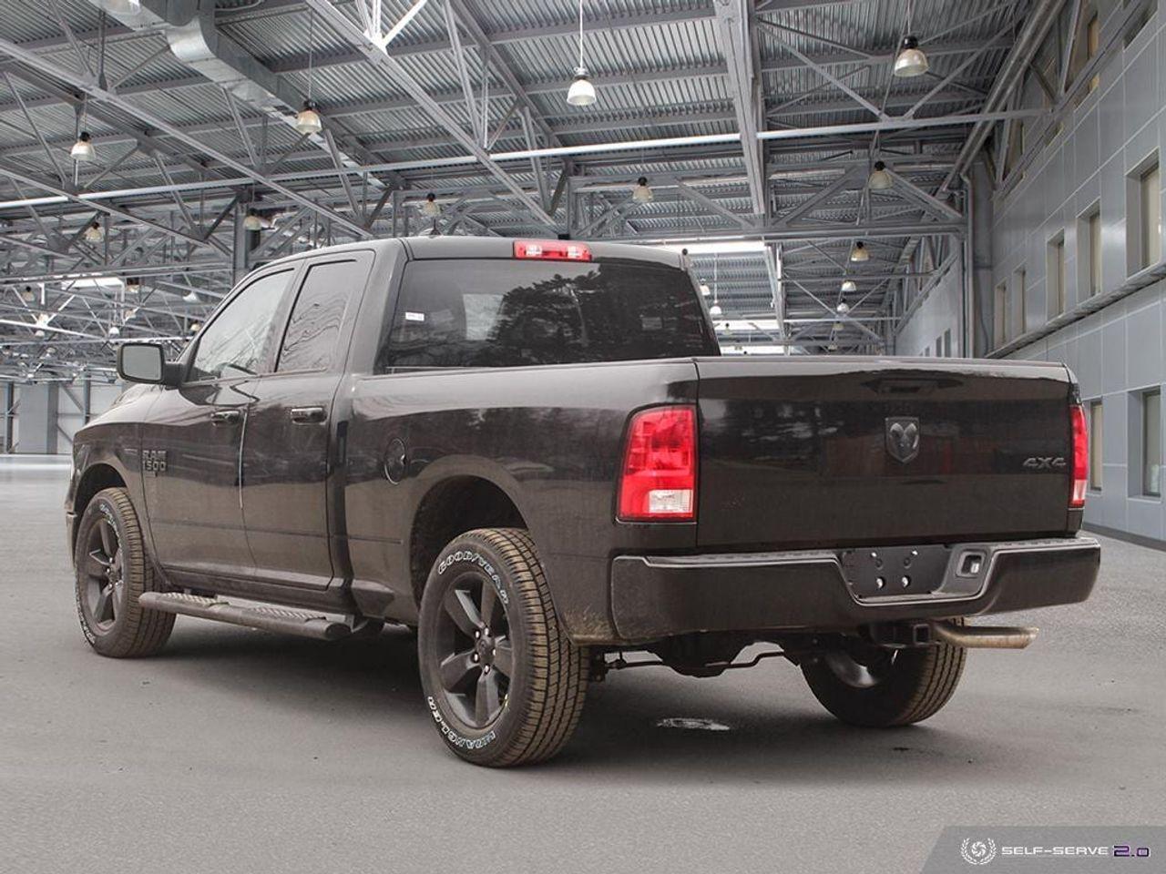 2021 Ram 1500 SLT-3