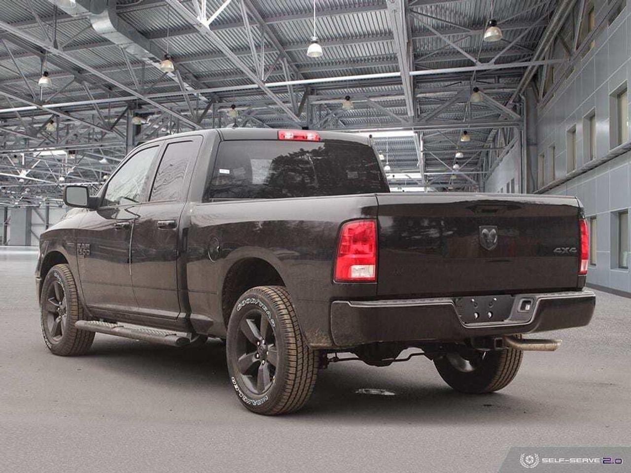 2021 Ram 1500 SLT-3