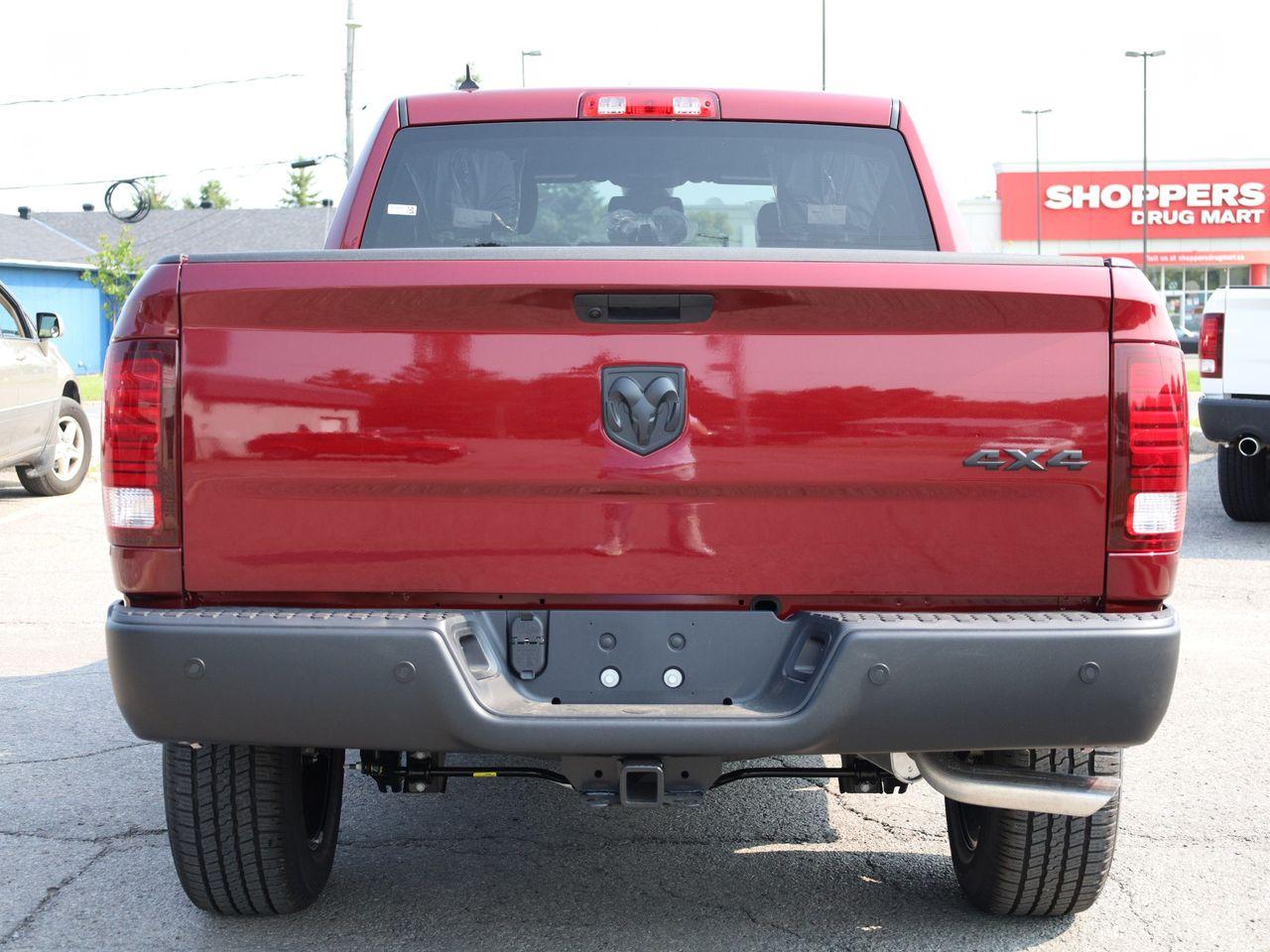 2021 Ram 1500 SLT-3