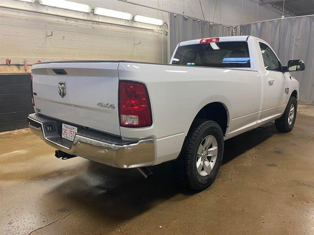 2021 Ram 1500 SLT-2