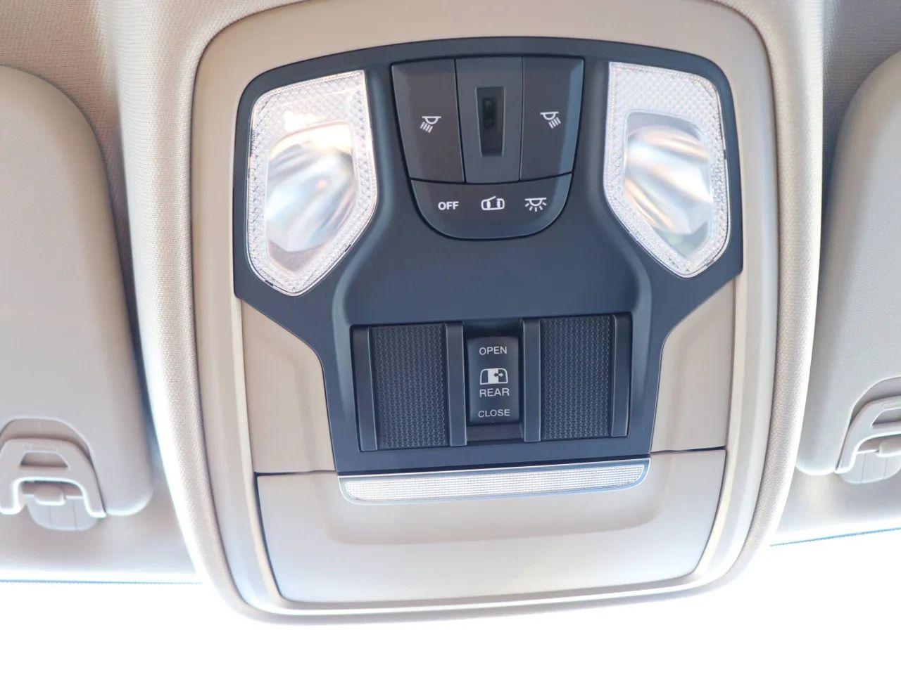 2021 Ram 1500 -4