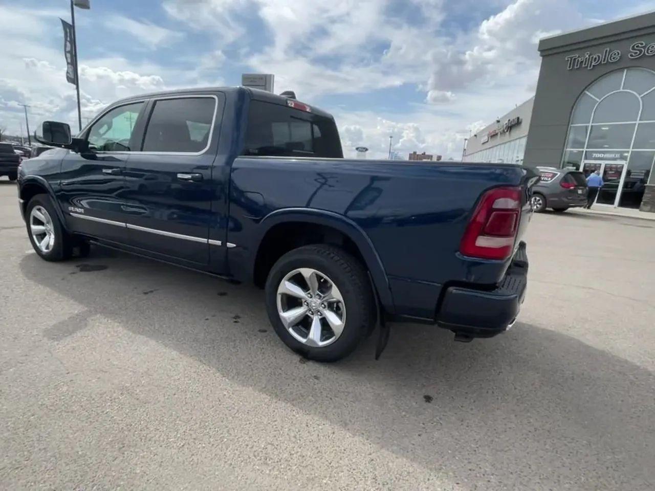 2021 Ram 1500 -3