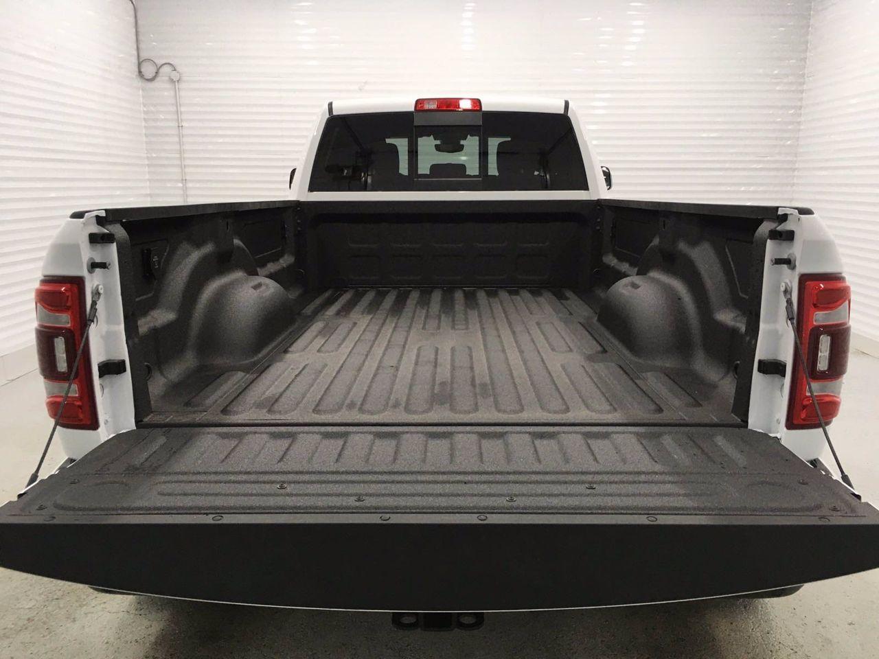 2021 Ram 3500 Big Horn-4
