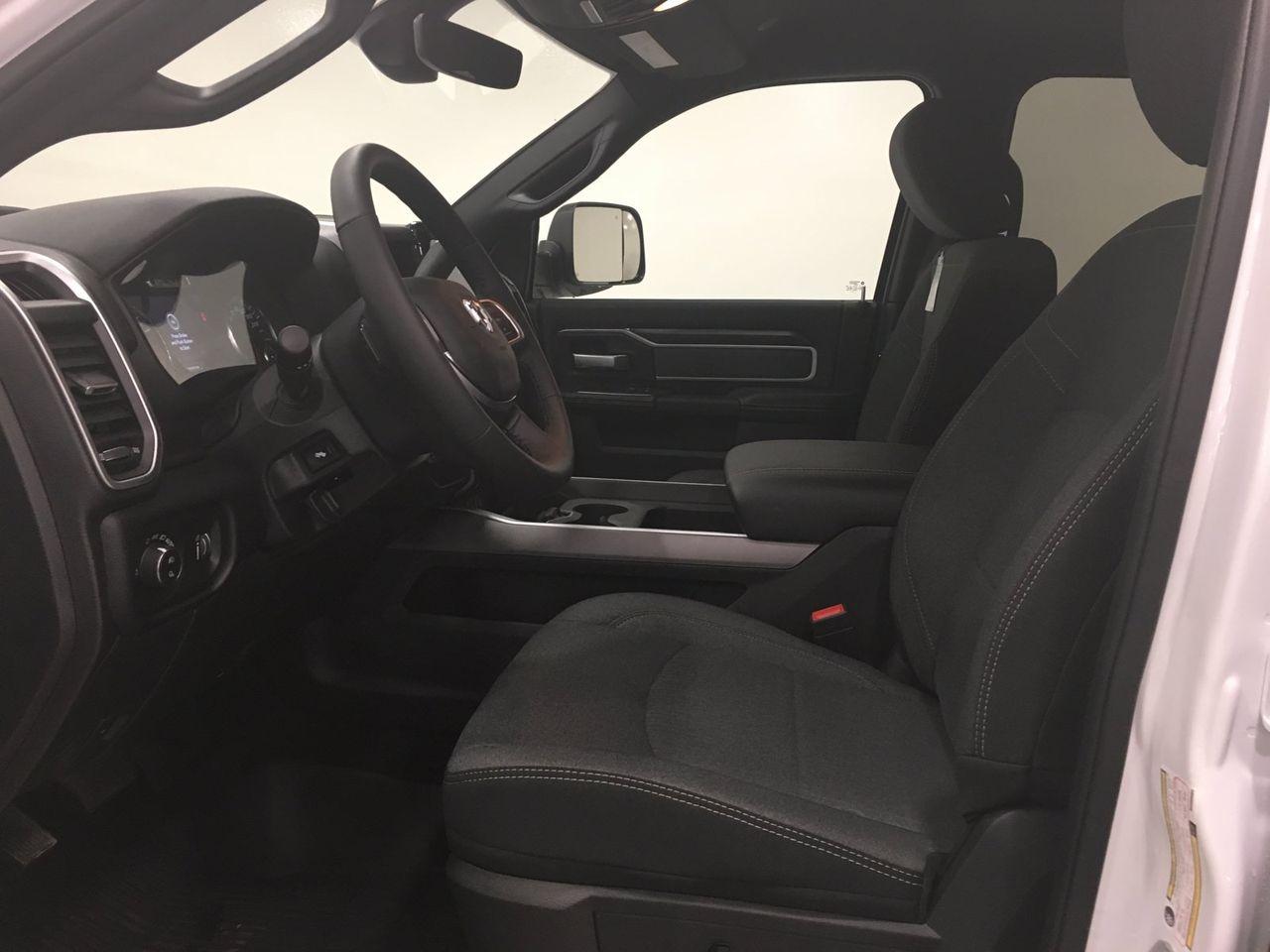 2021 Ram 3500 Big Horn-4