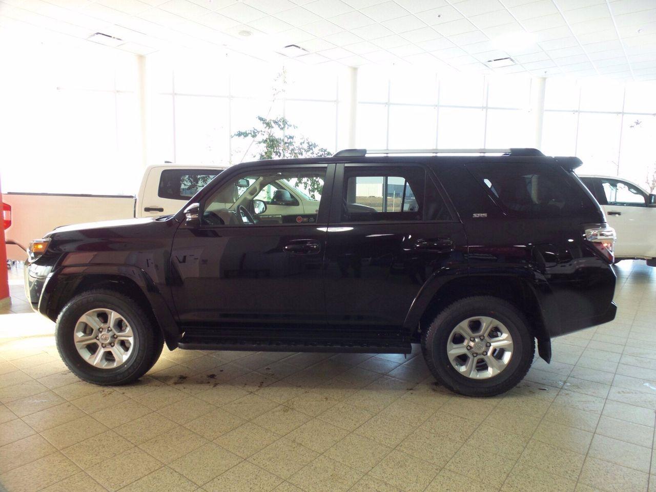 2021 Toyota 4Runner SR5-4