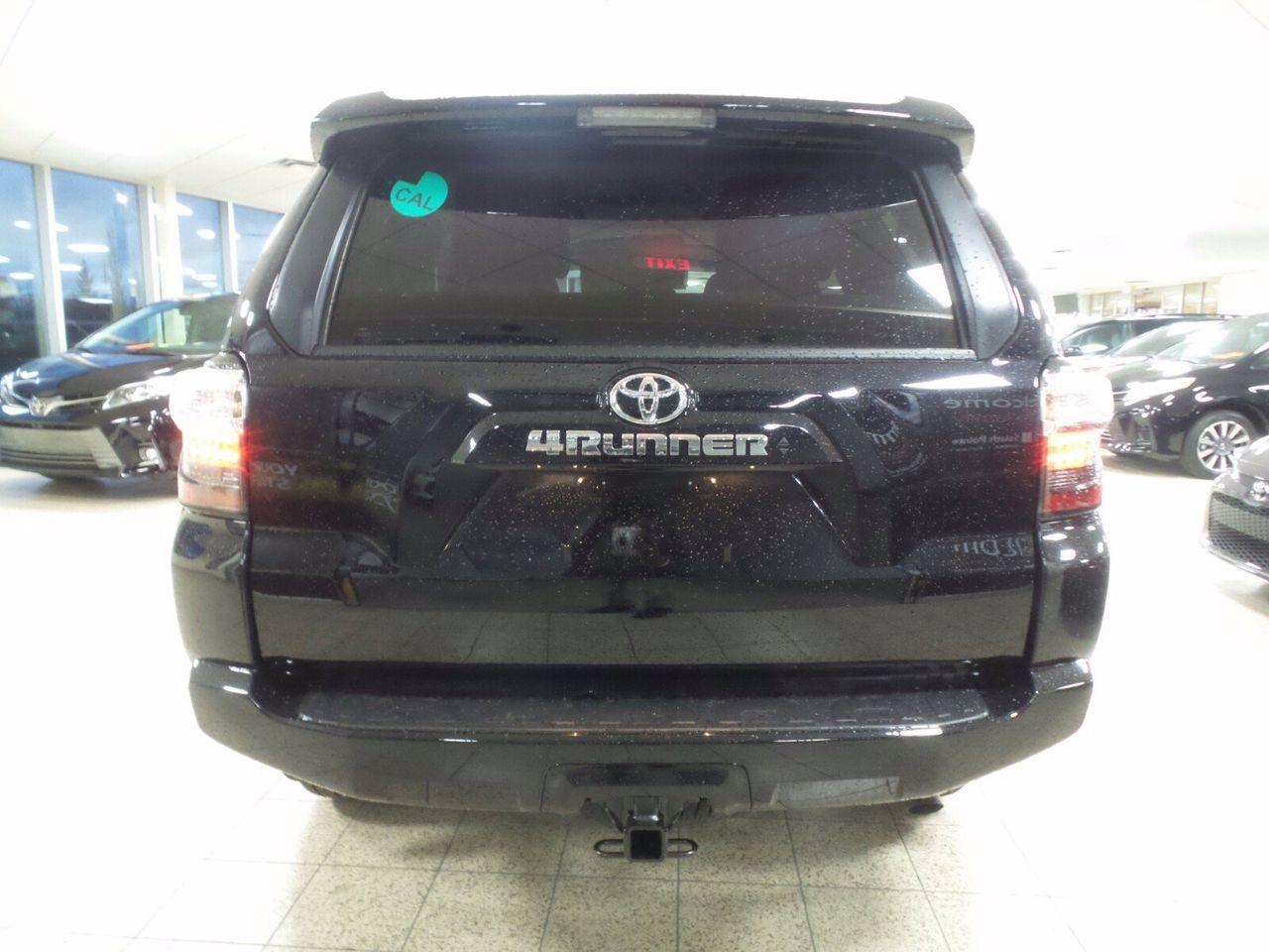 2021 Toyota 4Runner SR5-4