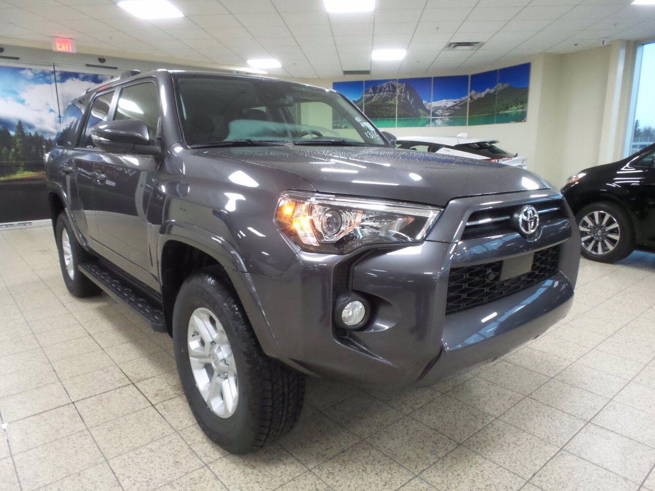 2021 Toyota 4Runner SR5-2
