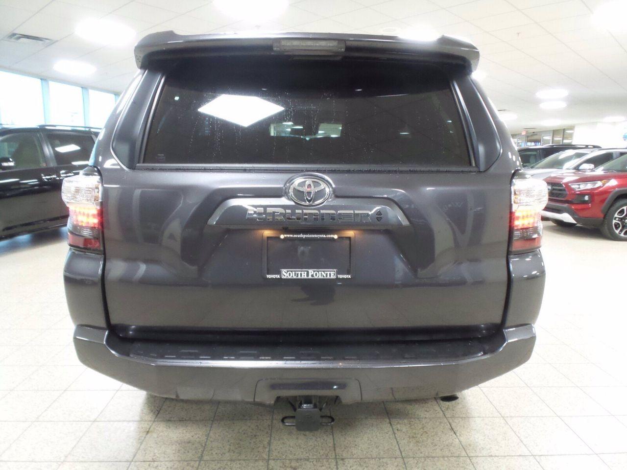 2021 Toyota 4Runner SR5-4