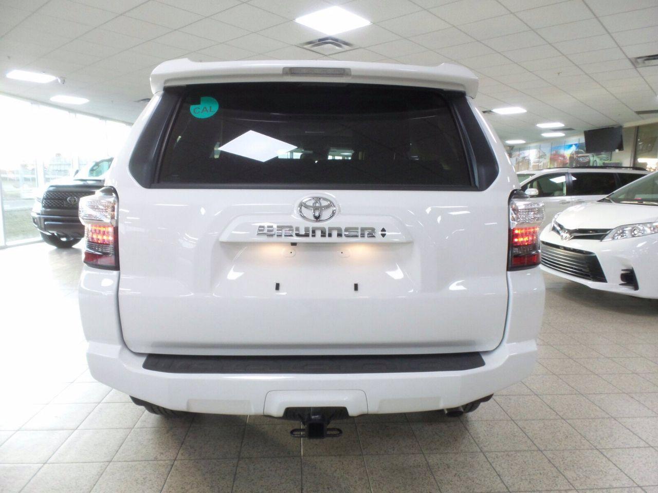 2021 Toyota 4Runner SR5-4