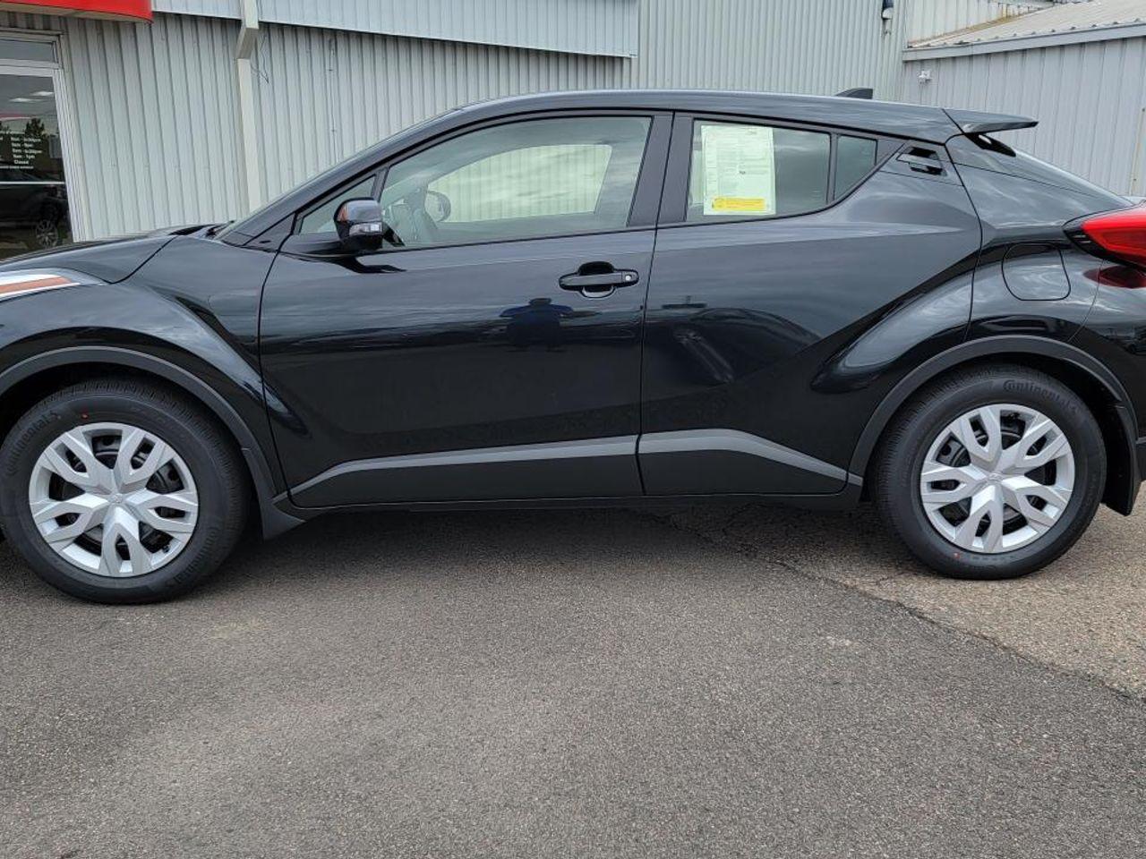 2021 Toyota C-HR LE-1