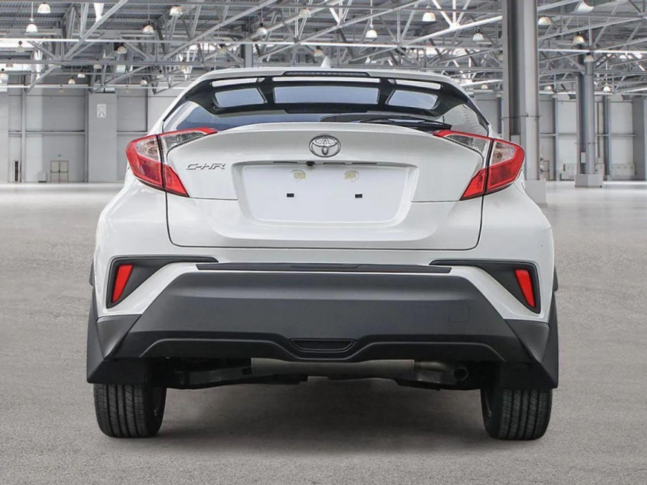 2021 Toyota CH-R LE-4
