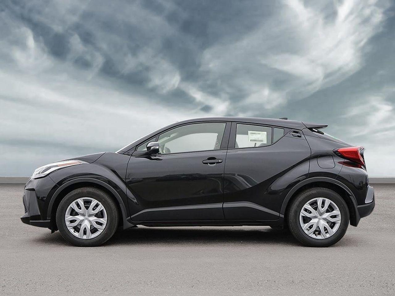 2021 Toyota CH-R LE-3