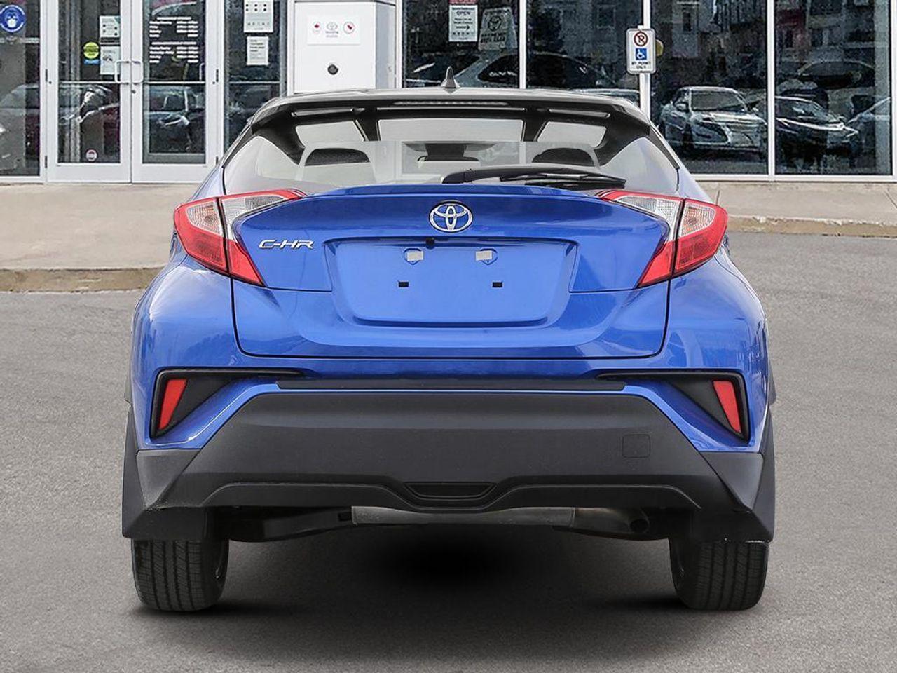 2021 Toyota CH-R LE-4