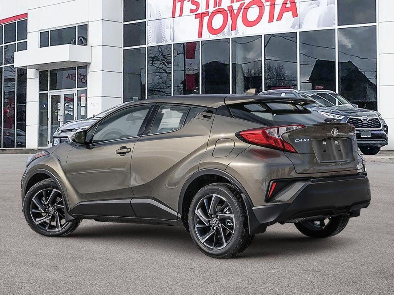 2021 Toyota CH-R LE-3