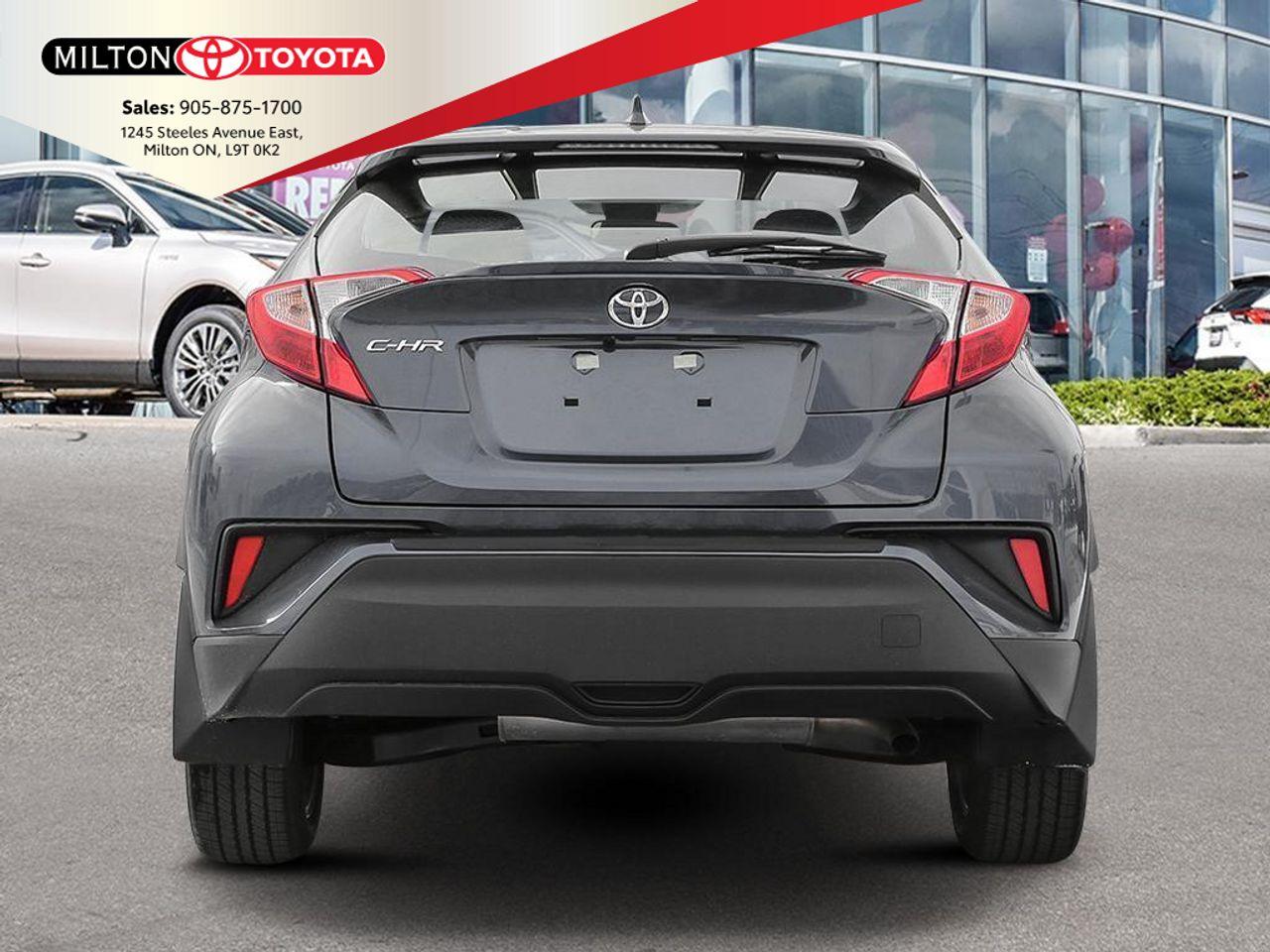 2021 Toyota CH-R LE-4