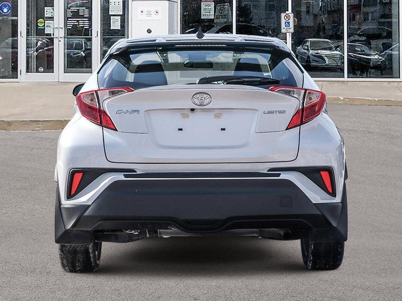 2021 Toyota CH-R LE-4