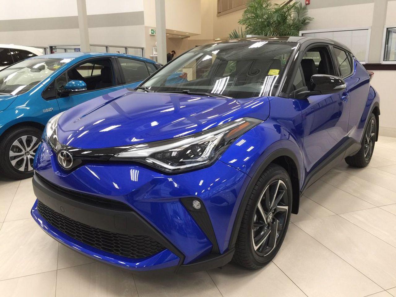 2021 Toyota CH-R Limited-2