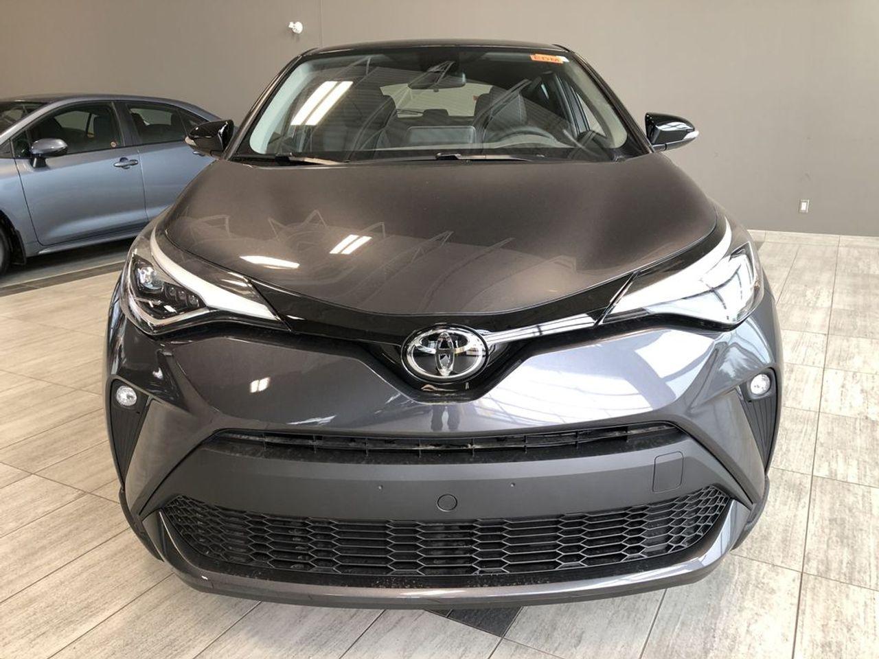 2021 Toyota CH-R Limited-2
