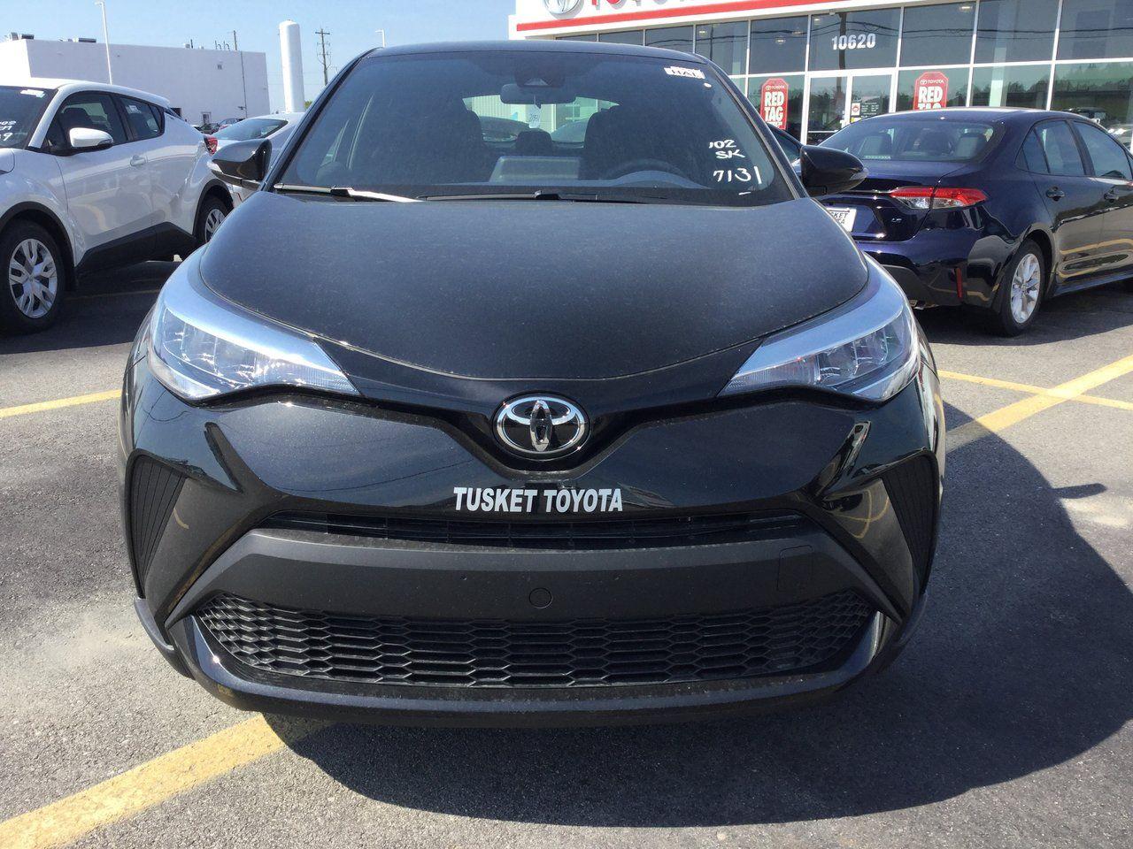 2021 Toyota CH-R XLE Premium-2