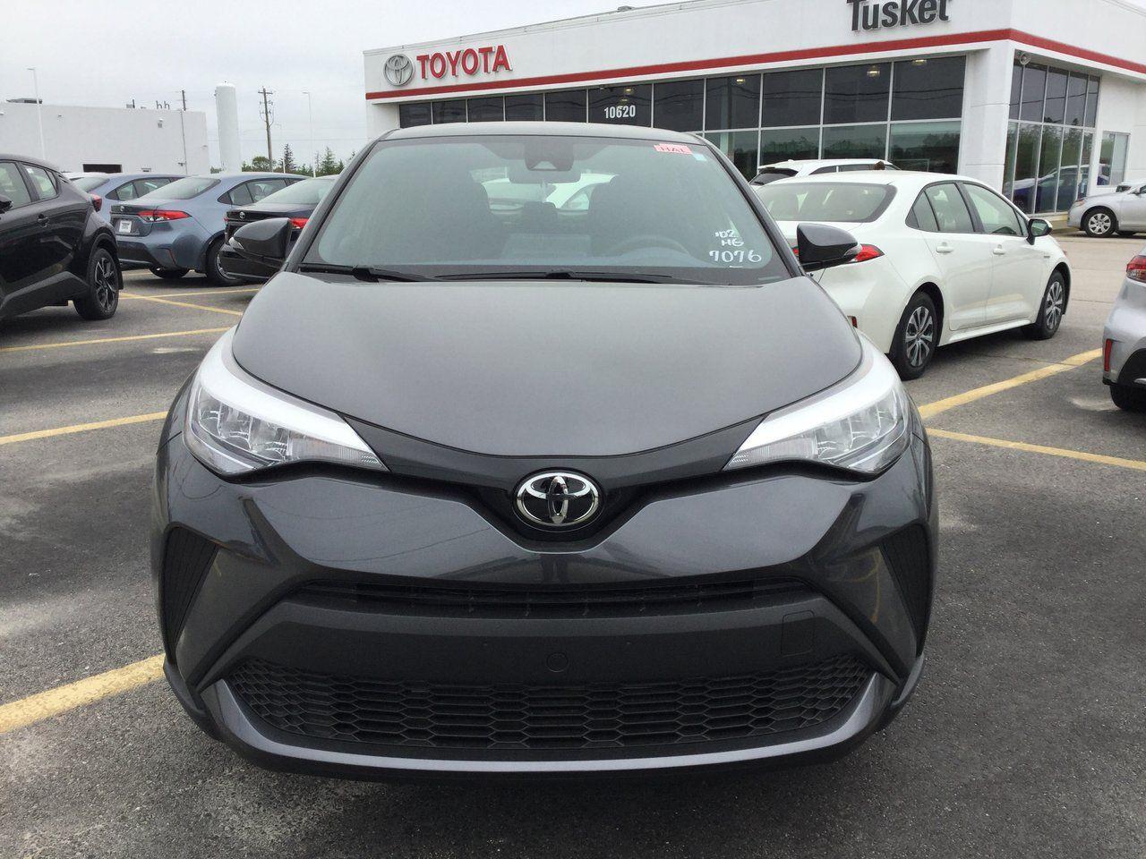 2021 Toyota CH-R XLE Premium-3