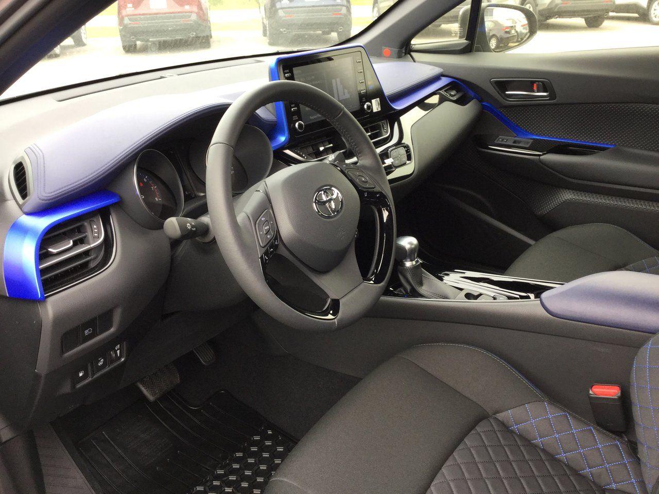 2021 Toyota CH-R XLE Premium-4