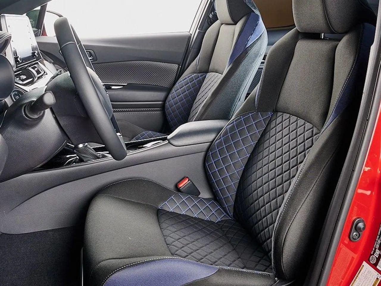 2021 Toyota CH-R XLE Premium-3