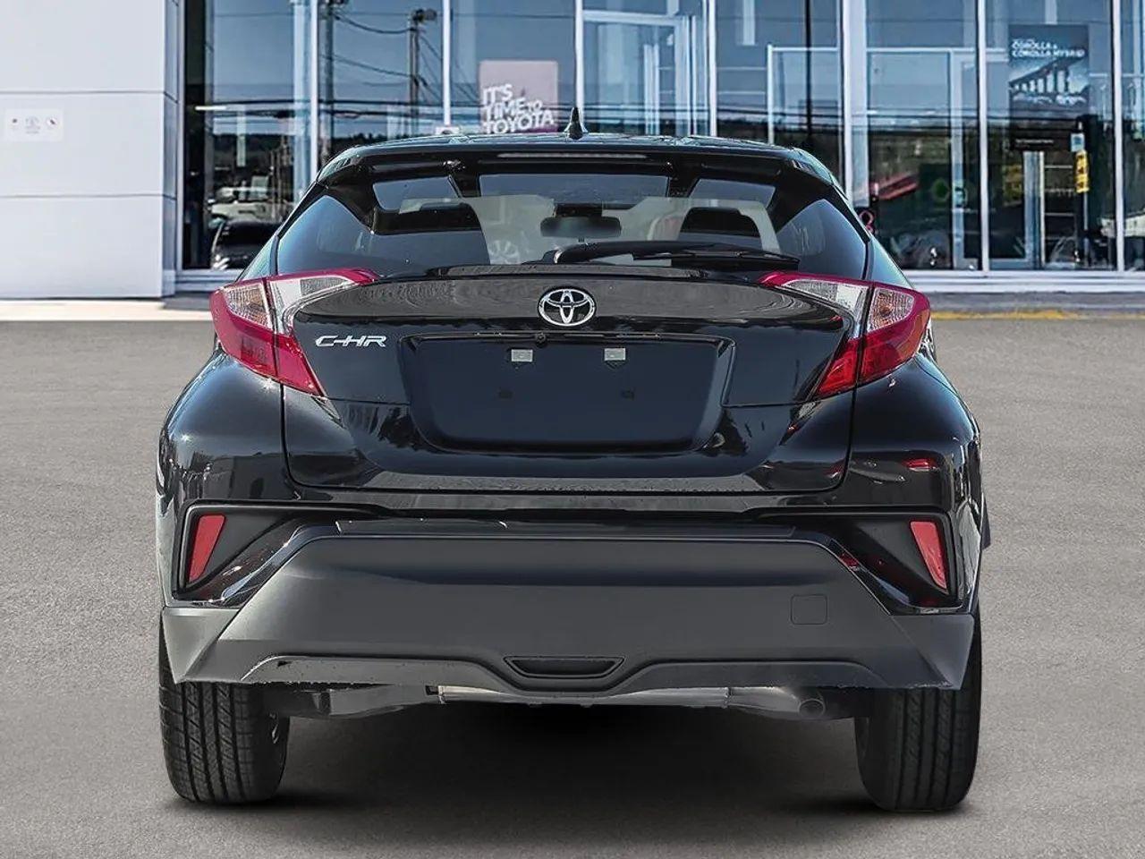 2021 Toyota CH-R XLE Premium-4