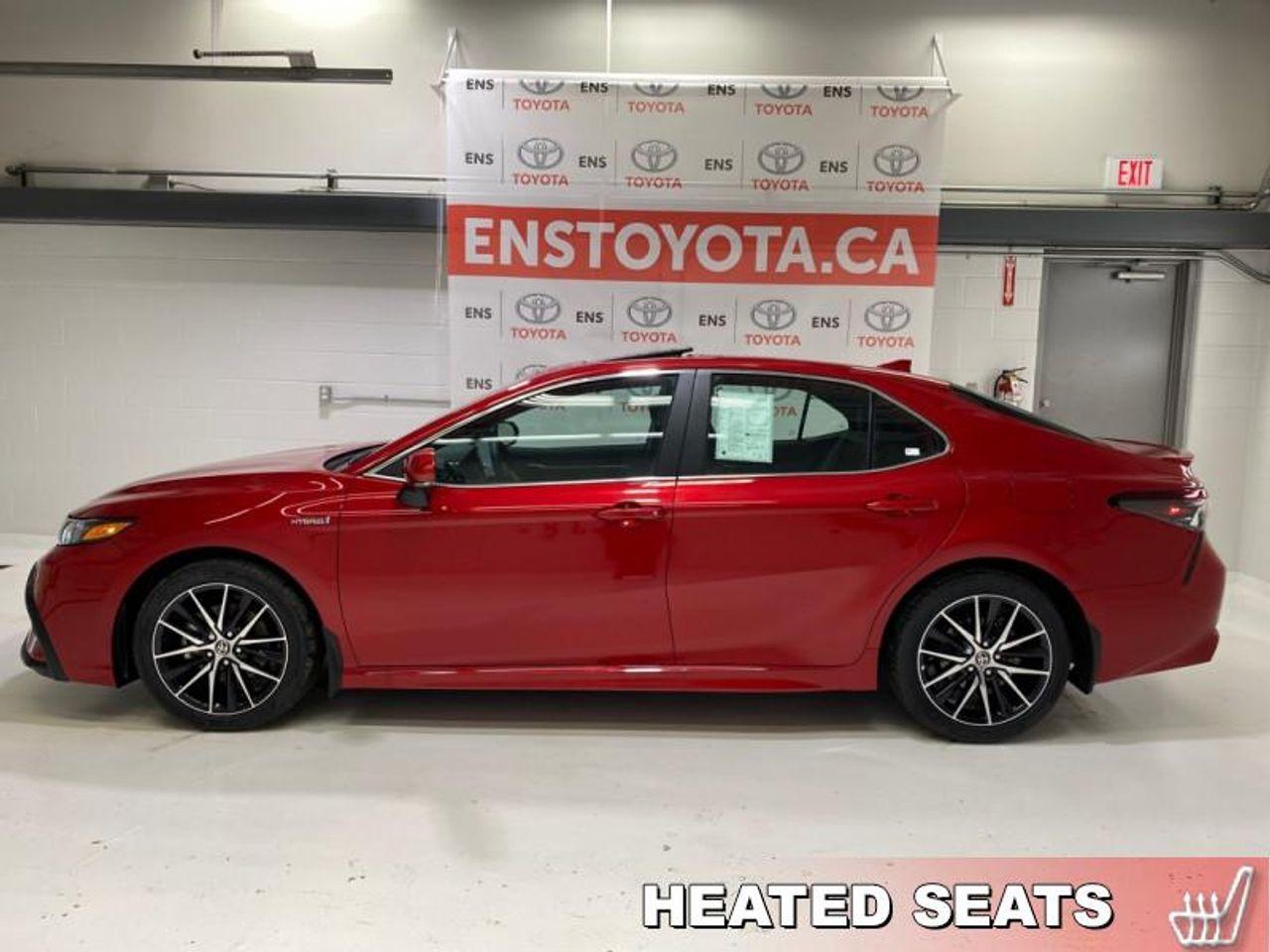 2021 Toyota Camry Hybrid LE-1