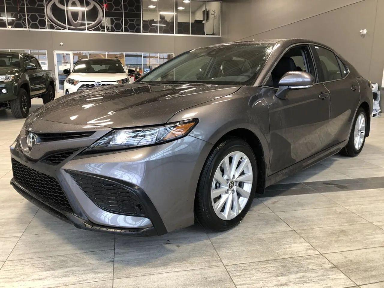 2021 Toyota Camry SE-3