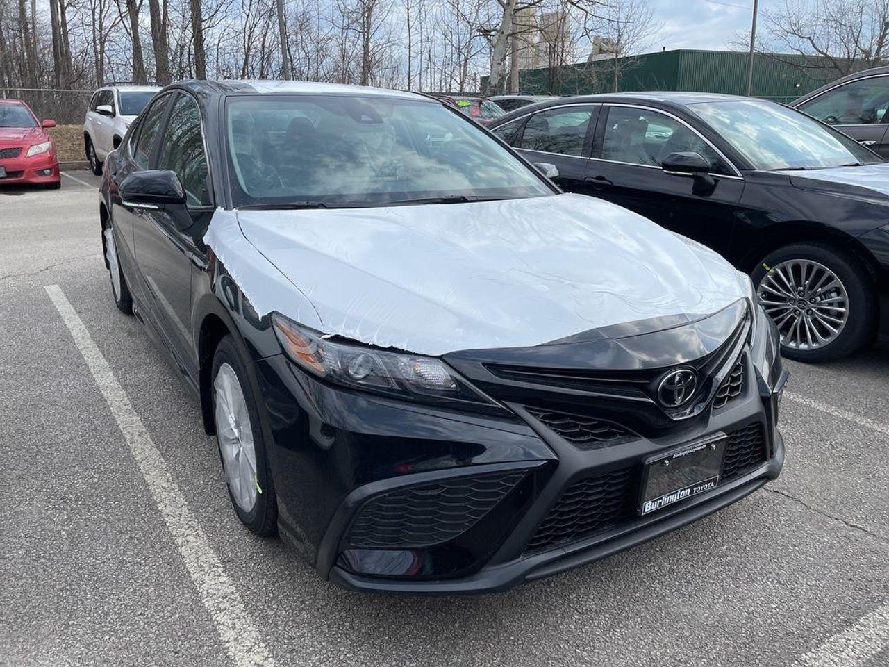 2021 Toyota Camry SE-4
