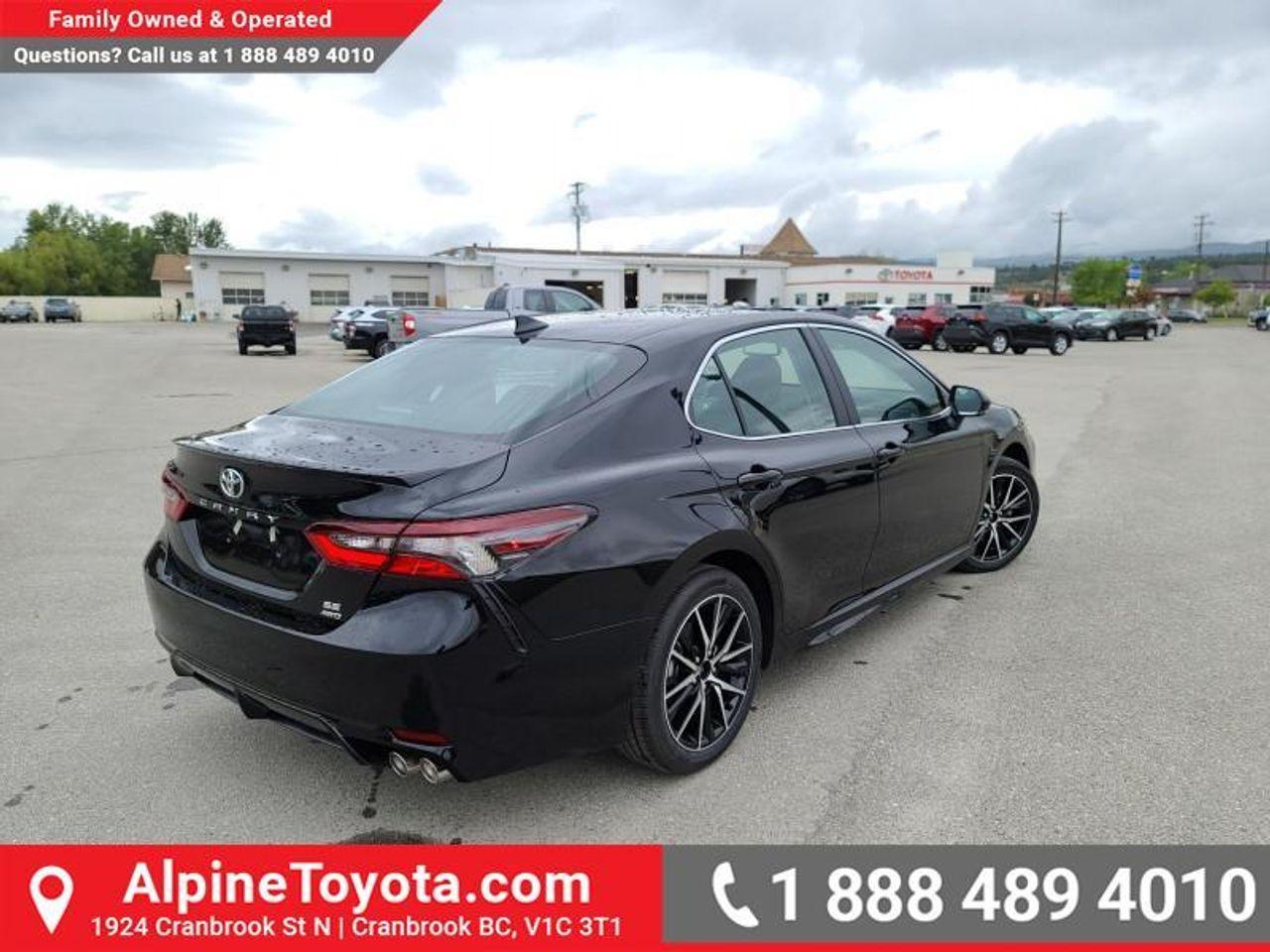 2021 Toyota Camry SE-4