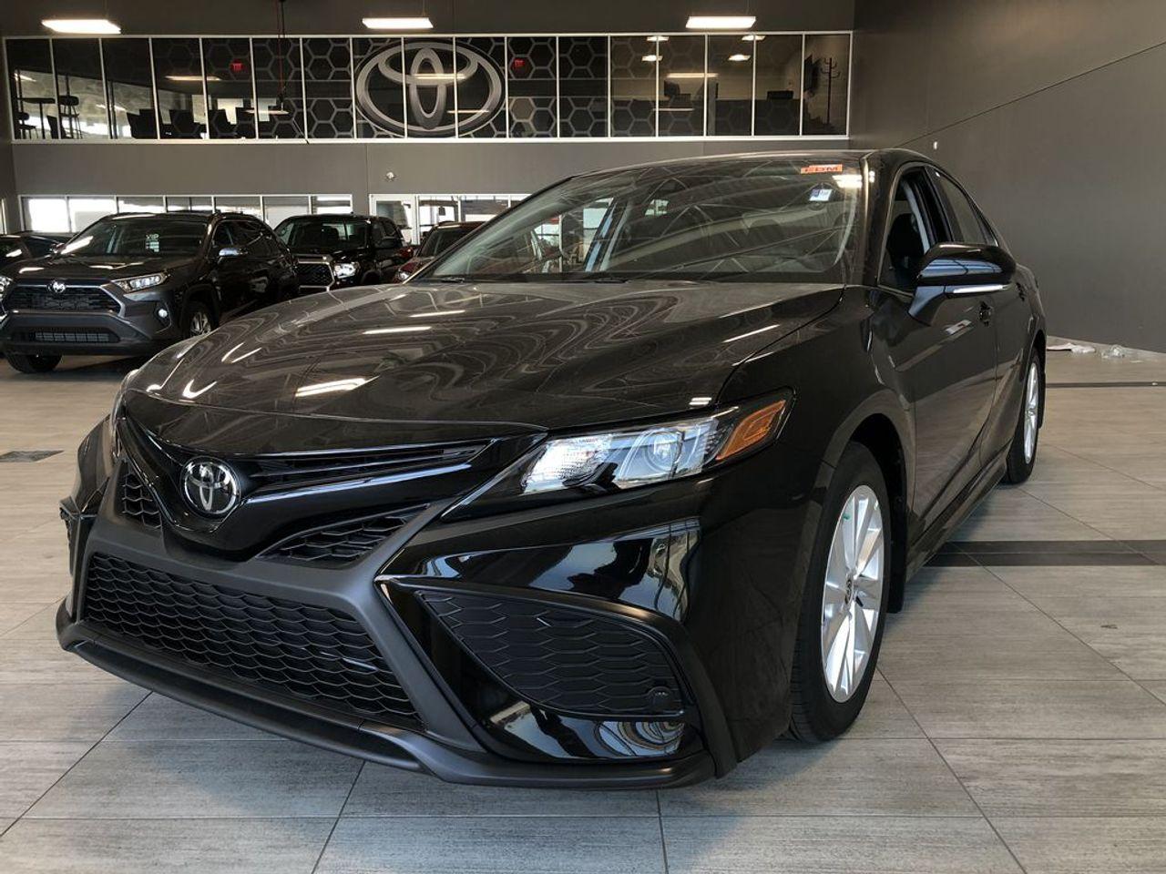 2021 Toyota Camry SE-3