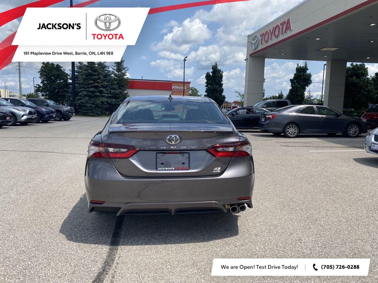 2021 Toyota Camry SE-3