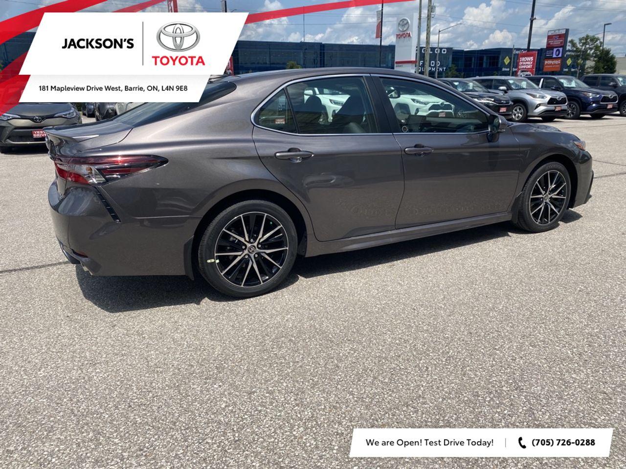 2021 Toyota Camry SE-4