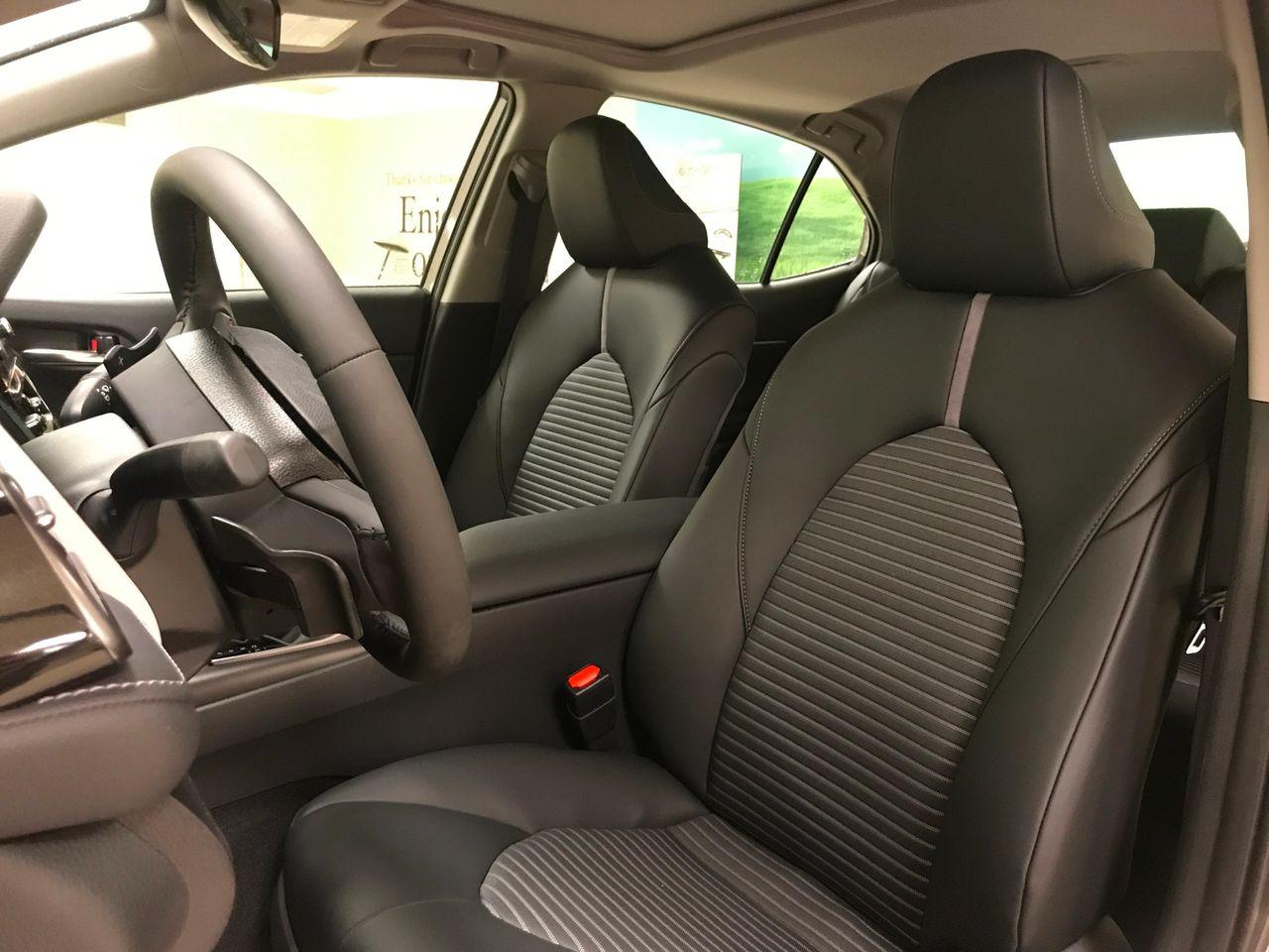 2021 Toyota Camry SE-2