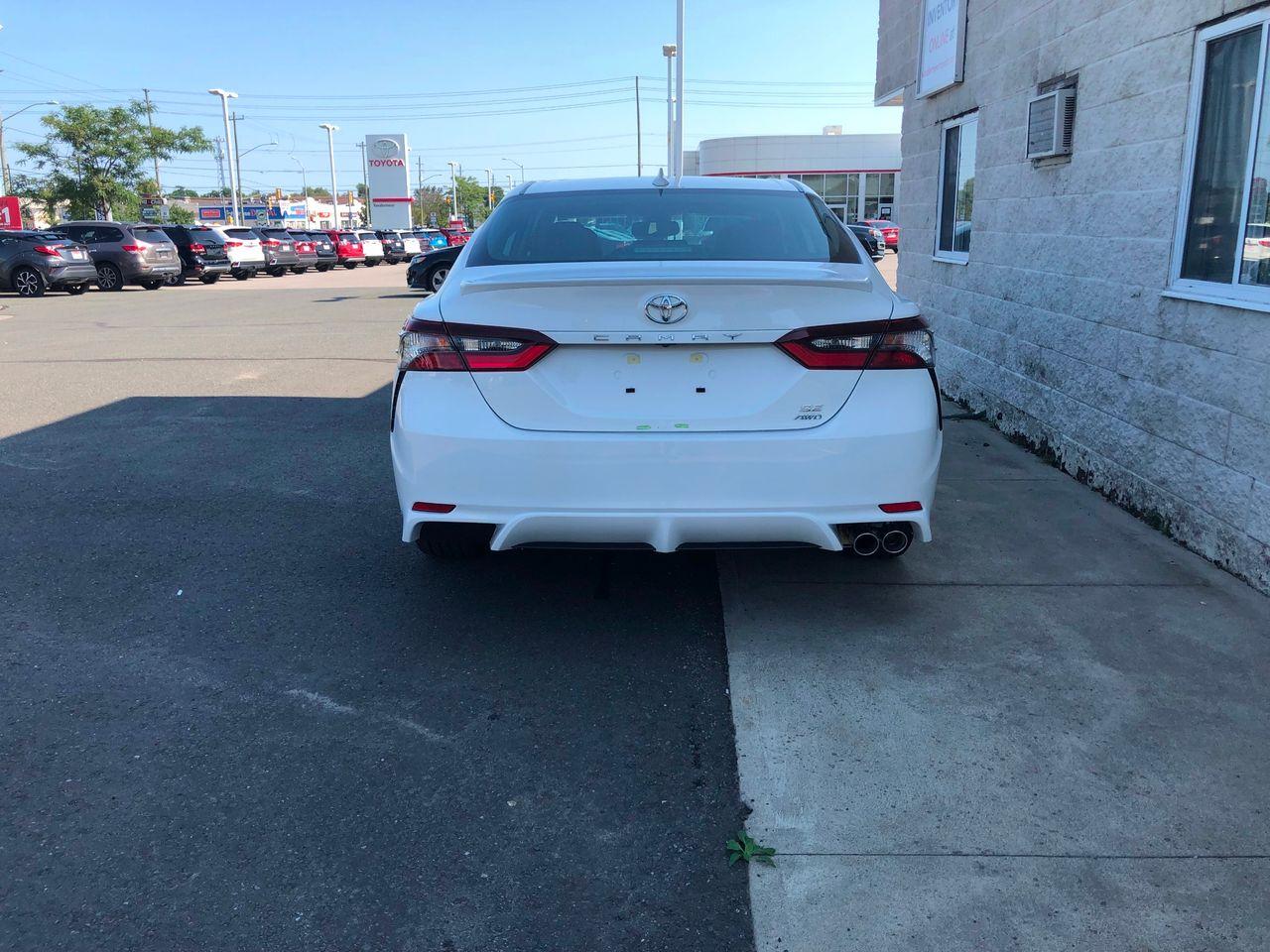 2021 Toyota Camry SE-4