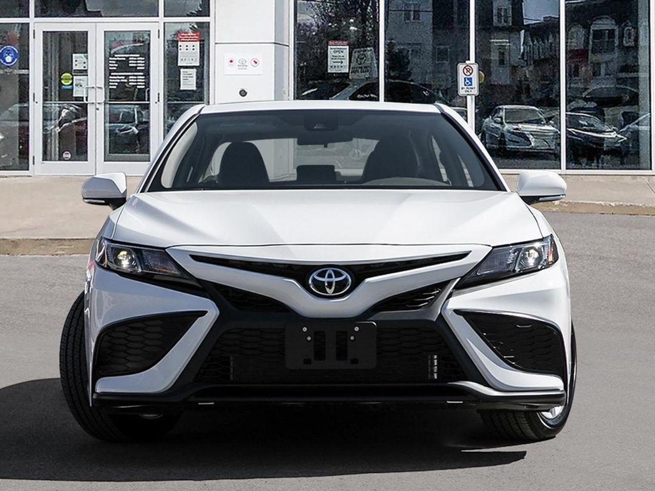 2021 Toyota Camry SE-1
