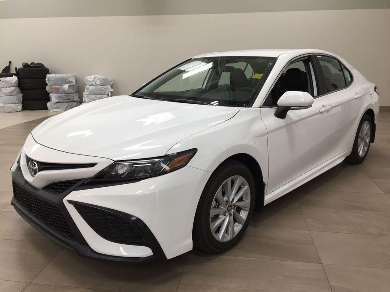 2021 Toyota Camry SE-2
