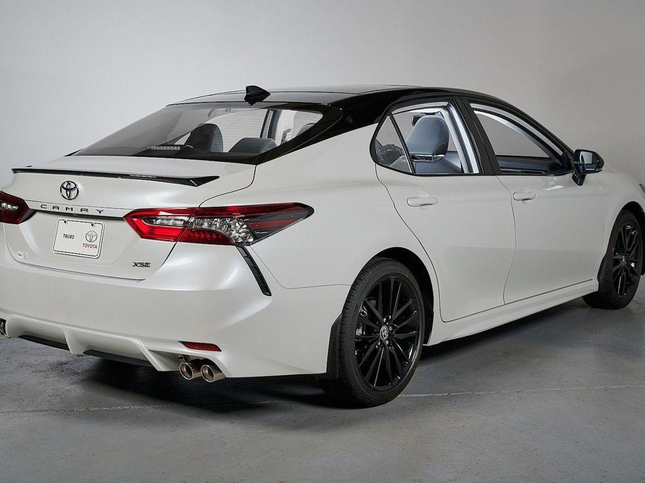 2021 Toyota Camry XSE-3